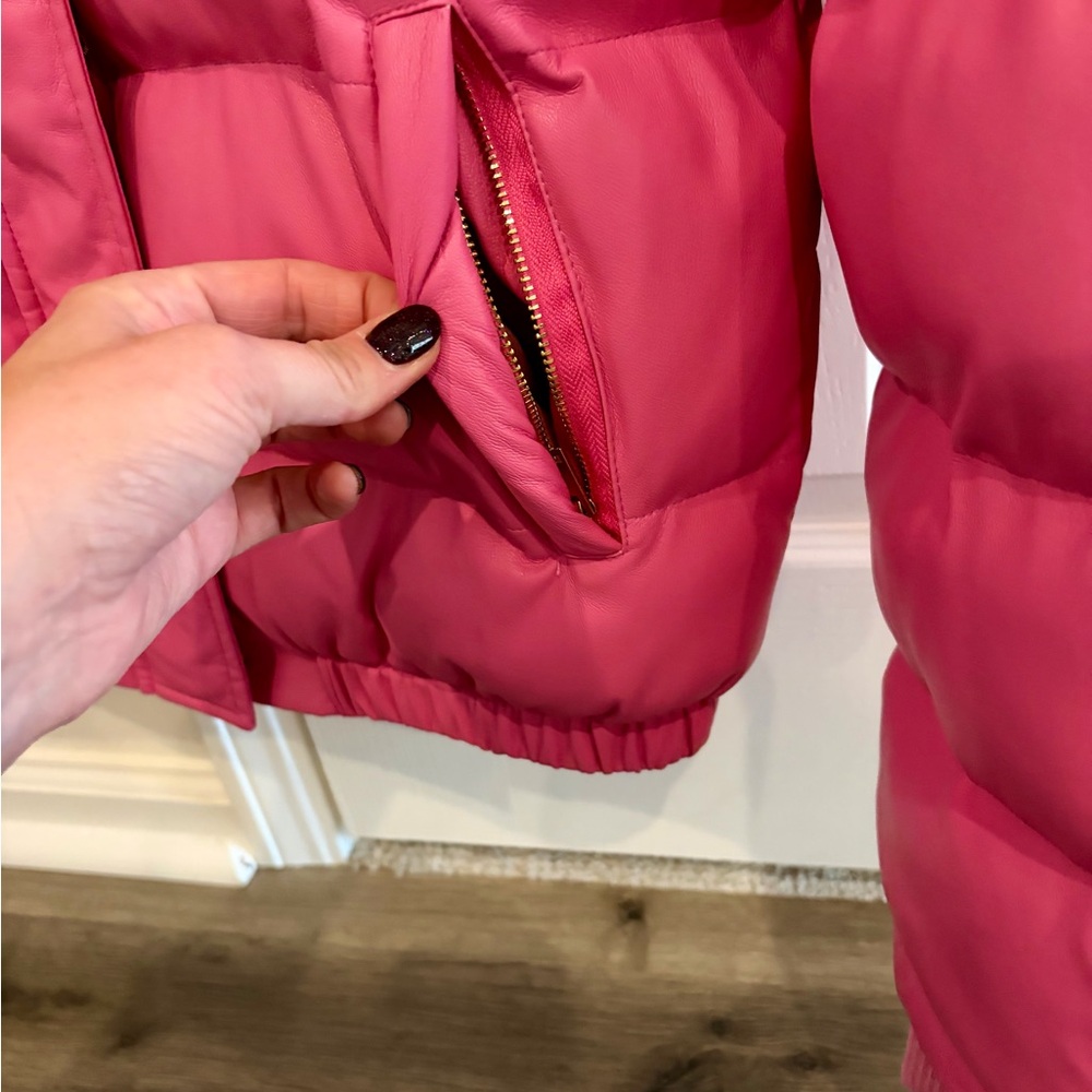 Generation Love faux leather puffer jacket - Hot pink, Gold hardware, size M - Picture 4 of 8